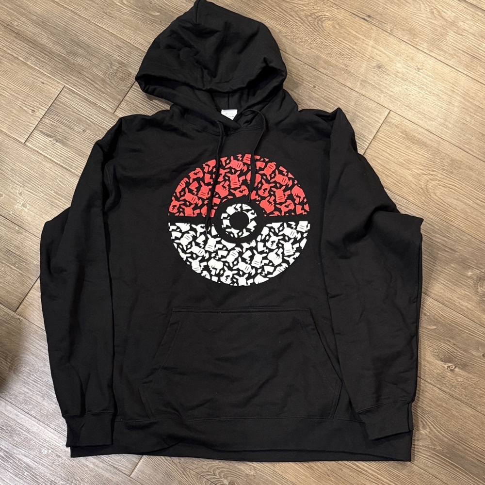 🆕 Pokemon Pokeball Pikachu Hoodie. 2XL. Brand New!💥 - Picture 3 of 5